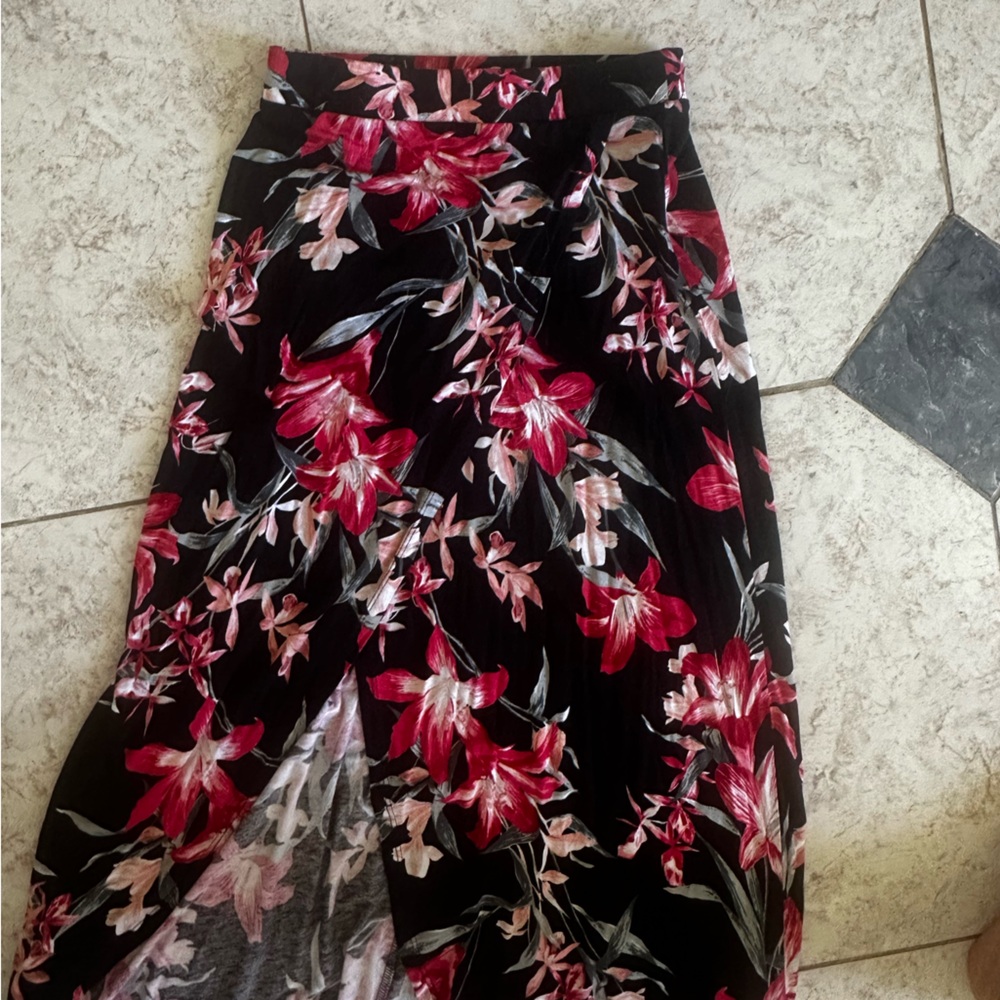 Charlotte Russe Black Maxi Skirt with Red and Pink Floral Design